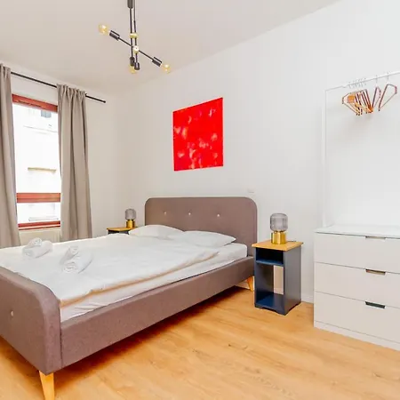 Kiraly Str. Corner Downtown Apartment