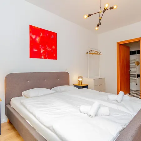 Kiraly Str. Corner Downtown Budapeszt